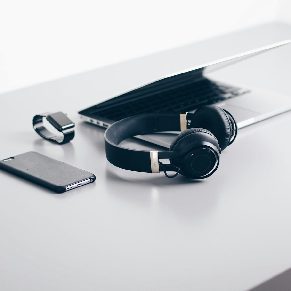 Tech & Gadgets