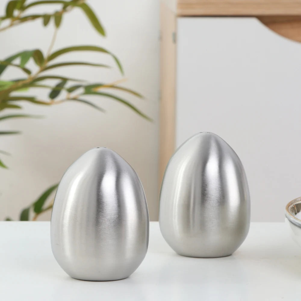 1/2PCS Salt Spice Pepper Shaker Stainless Steel Egg Shaped Condiment Bottle Kitchen Gadgets Metal Salt Pepper Holder Seasoning