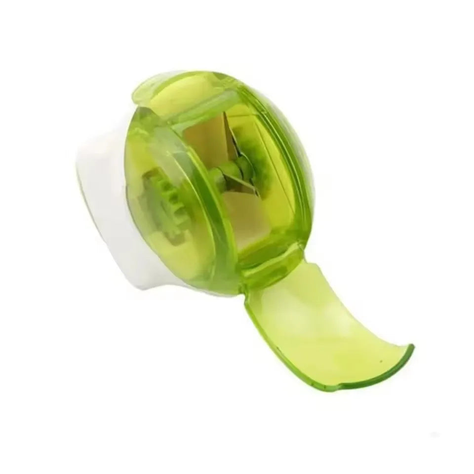 Kitchen Convenient Multi-function Small Tools Roller Garlic Chopper