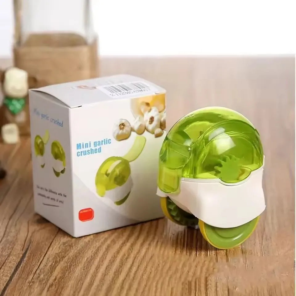 Kitchen Convenient Multi-function Small Tools Roller Garlic Chopper